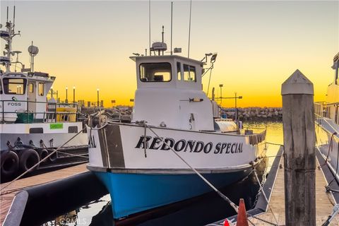 Tiny photo for 555 Esplanade #320, Redondo Beach, CA 90277 (MLS # SB25250424)