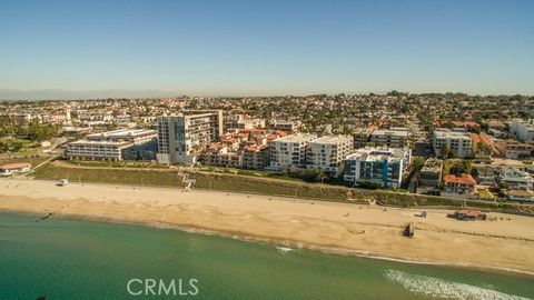 Tiny photo for 555 Esplanade #320, Redondo Beach, CA 90277 (MLS # SB25250424)