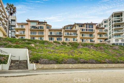 Tiny photo for 555 Esplanade #320, Redondo Beach, CA 90277 (MLS # SB25250424)