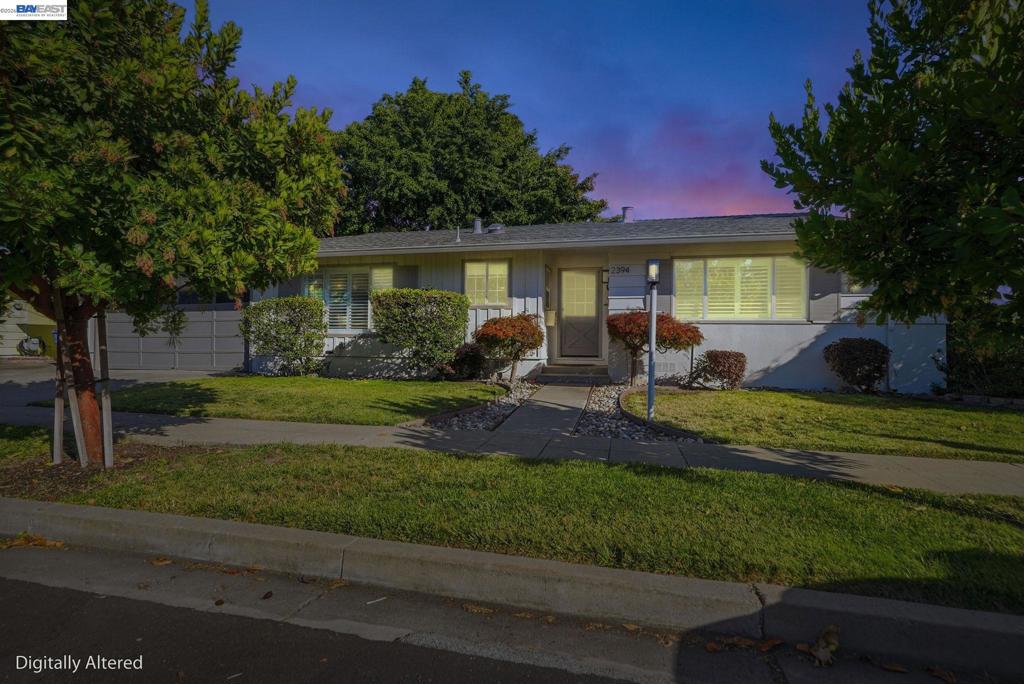2394 Tahiti St ST, Hayward CA 94545