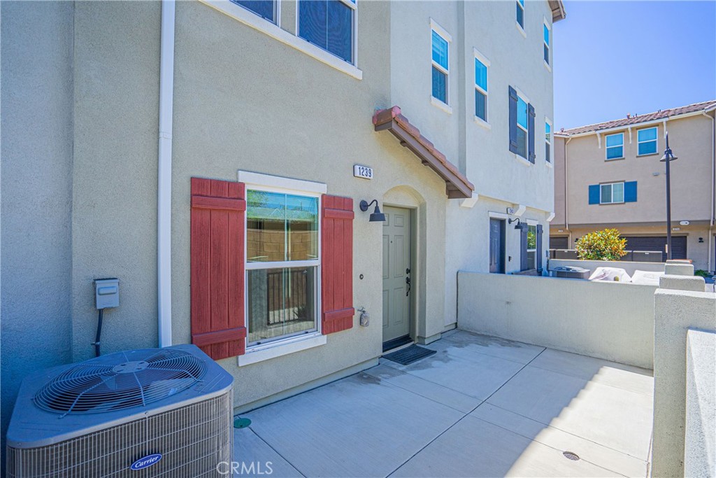 1239 Bonnet Way