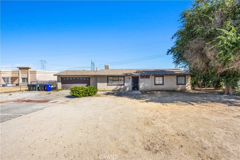 16337 Llanada