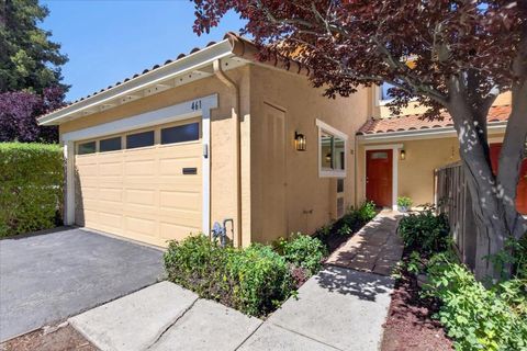Photo of 461 Leahy Street, Redwood City, CA 94061 (MLS # ML82045637)