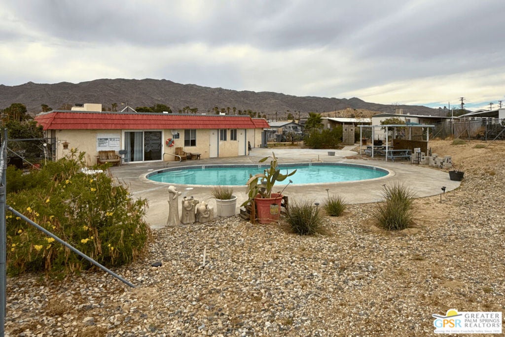 6161 Ocotillo Avenue 30