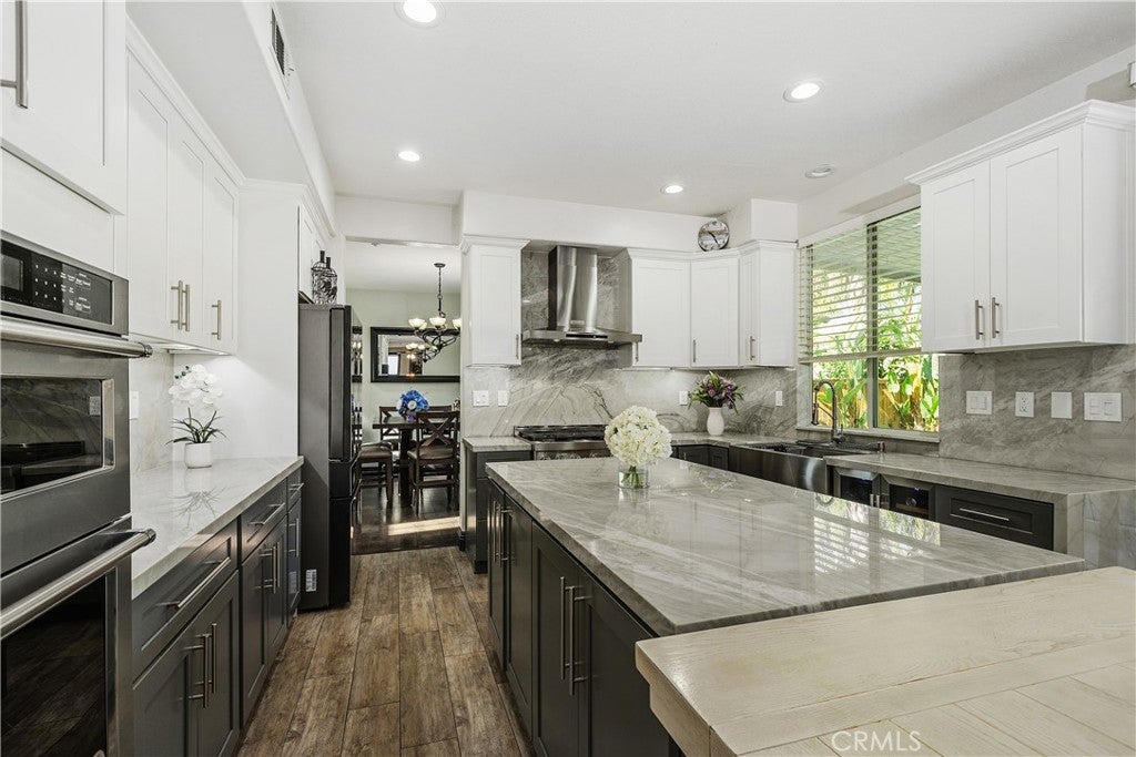 11349 Parkfield