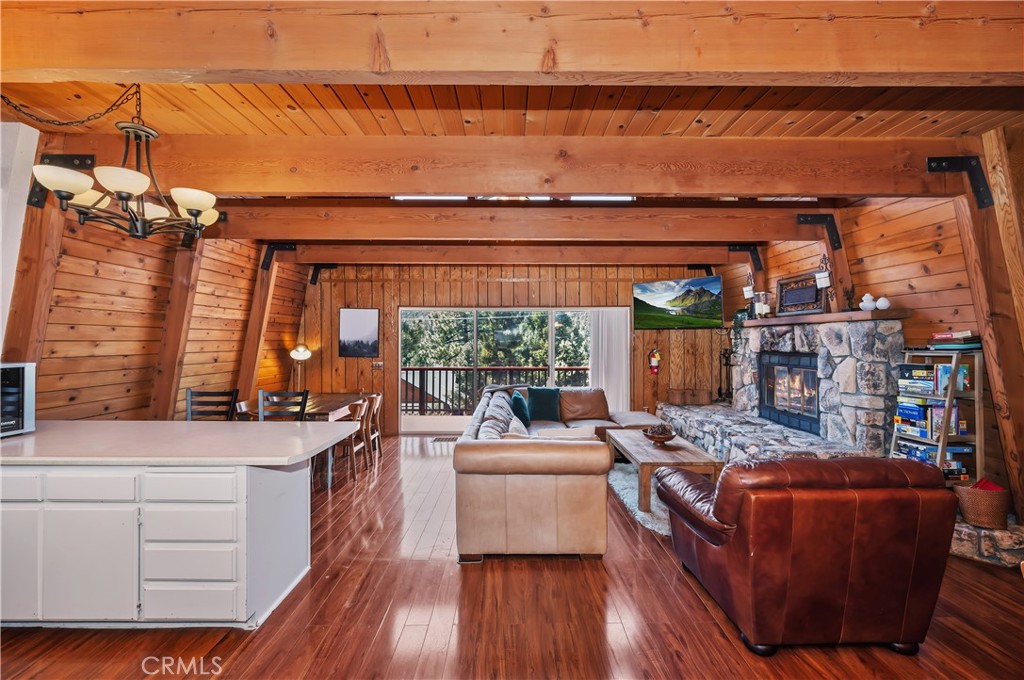 1100 Cedar Mountain