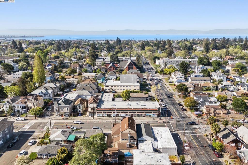 ALAMEDA - Residential Income