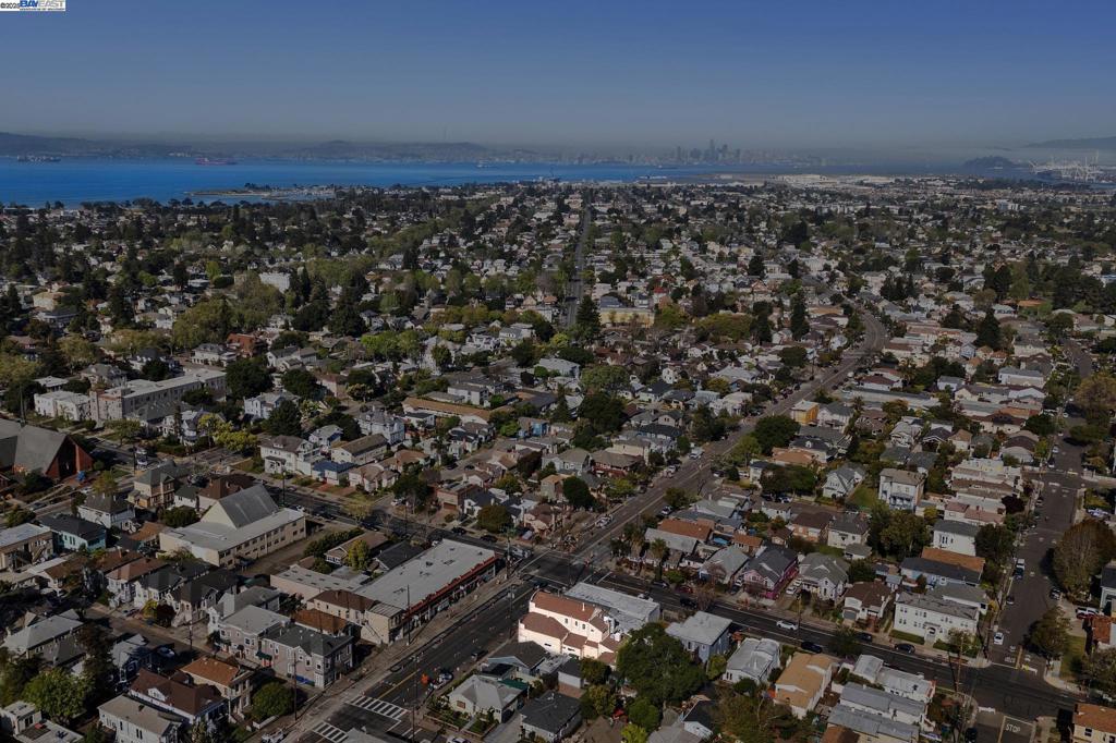ALAMEDA - Residential Income