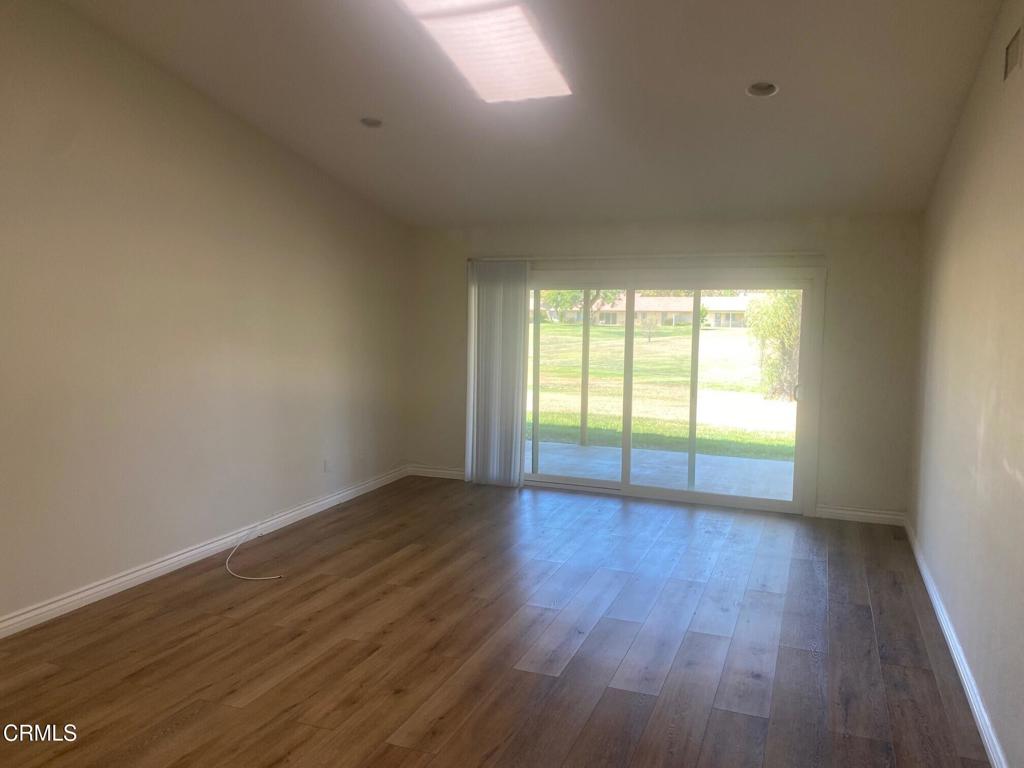 17135 Village 17
