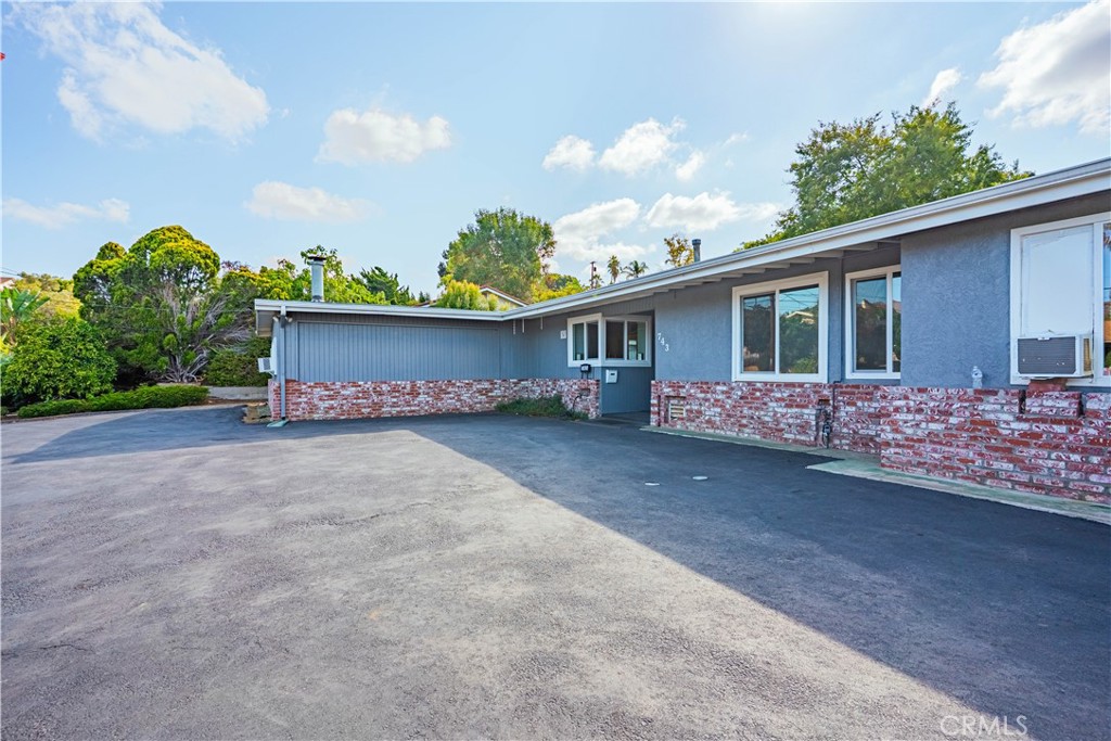 Welcome to this charming 3-bedroom, 2-bathroom single-story home in a highly desirable location! This property offers solid bones and plenty of possible potential for its next owner. Inside, you’ll find a spacious floor plan with laminate flooring throughout most of the home, an upgraded kitchen, and a remodeled hallway bathroom. A huge bonus room provides extra living space and, with a little work, could be transformed into the perfect entertainment area, office, or playroom.
The exterior features a newer roof, a horseshoe-shaped driveway for easy access and extra parking, and a large backyard with endless possibilities—whether you dream of creating a garden, outdoor entertaining space, or simply enjoying open room to relax. A large storage shed in the back adds extra convenience.
This home is move in ready but also comes with so much potential and a location that can’t be beat! Schedule your showing today!