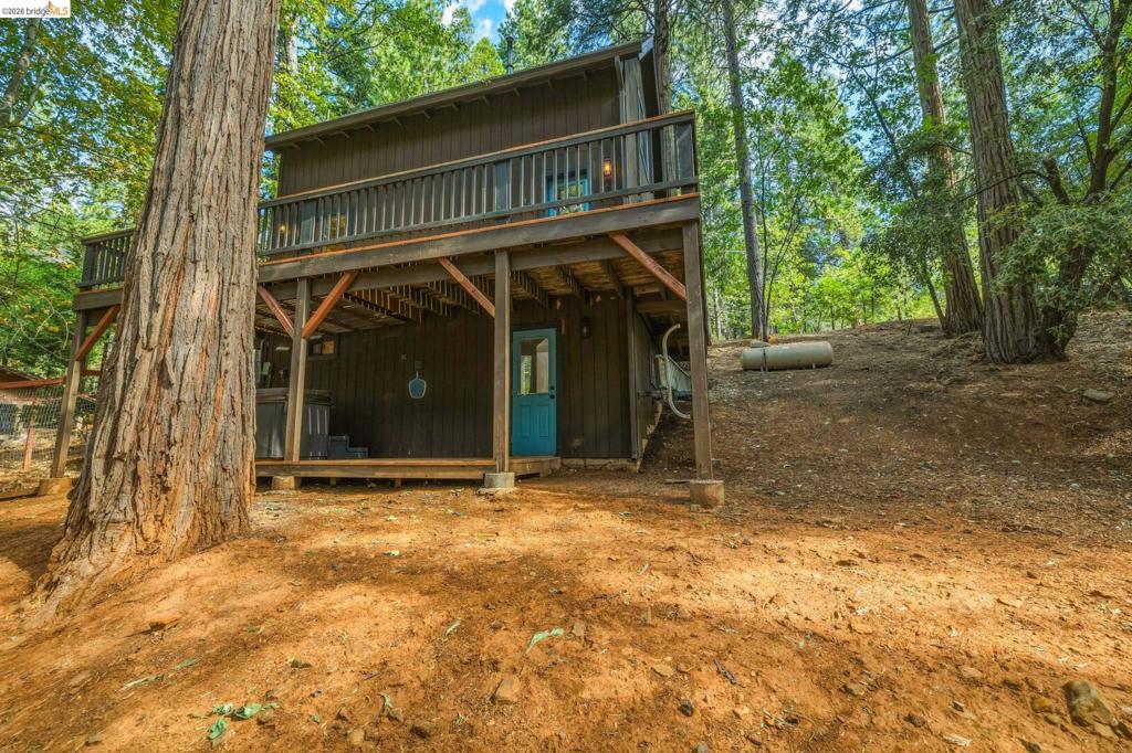 16947 E Brookside Dr.