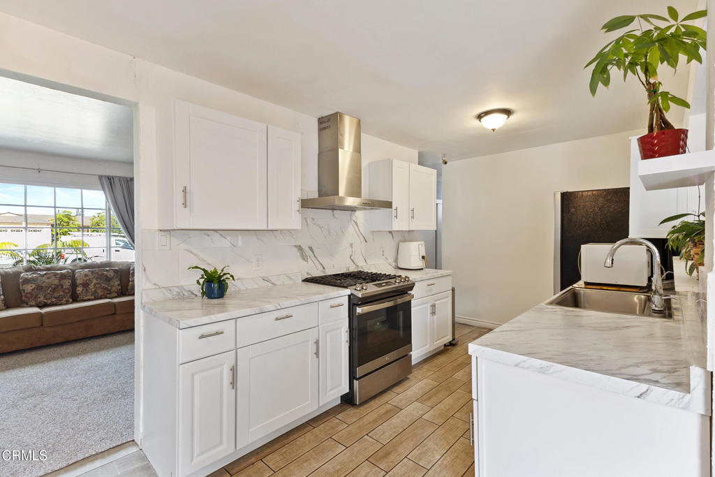 1515 N 6th Place