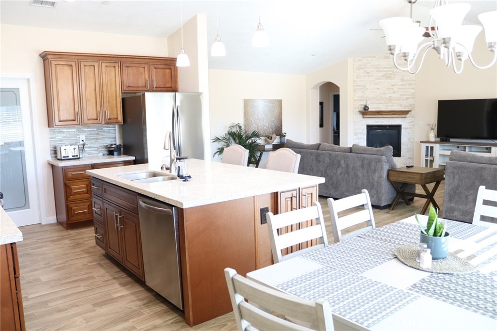 17375 Redding Street