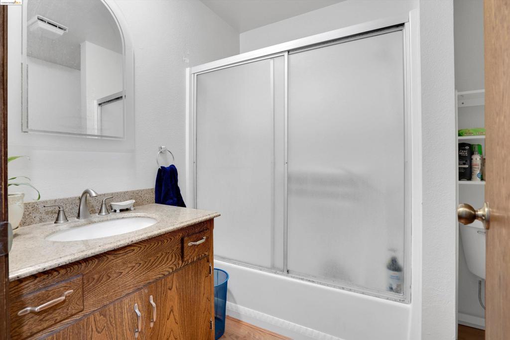 BRENTWOOD - Residential