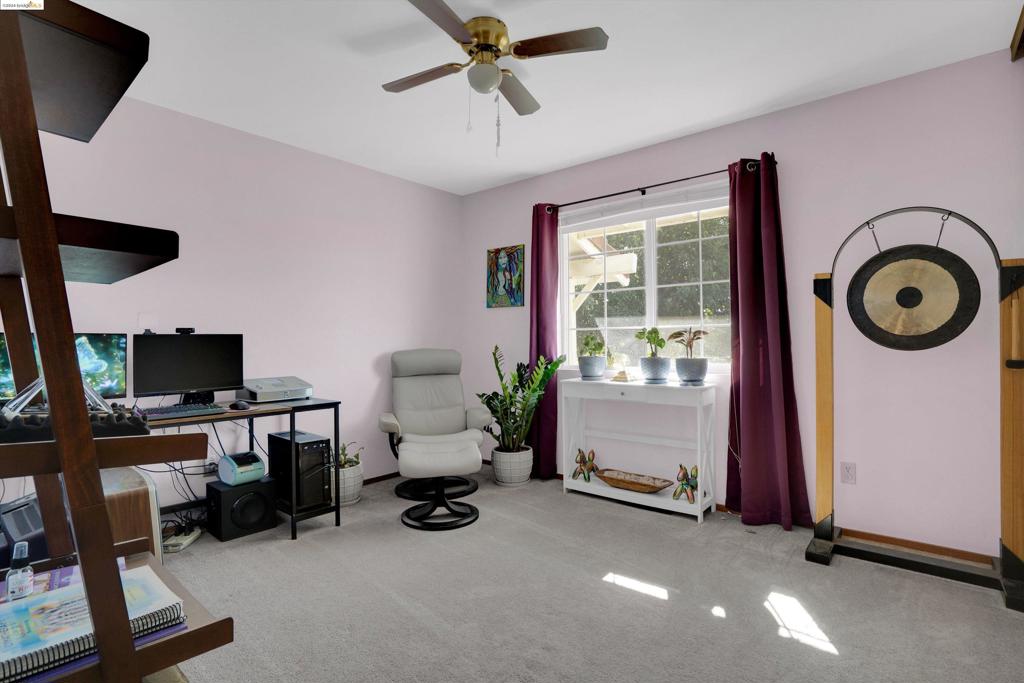 BRENTWOOD - Residential