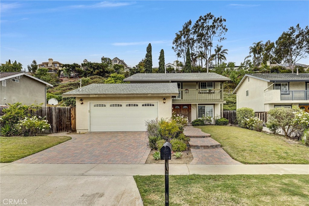 32611 Carreterra Drive