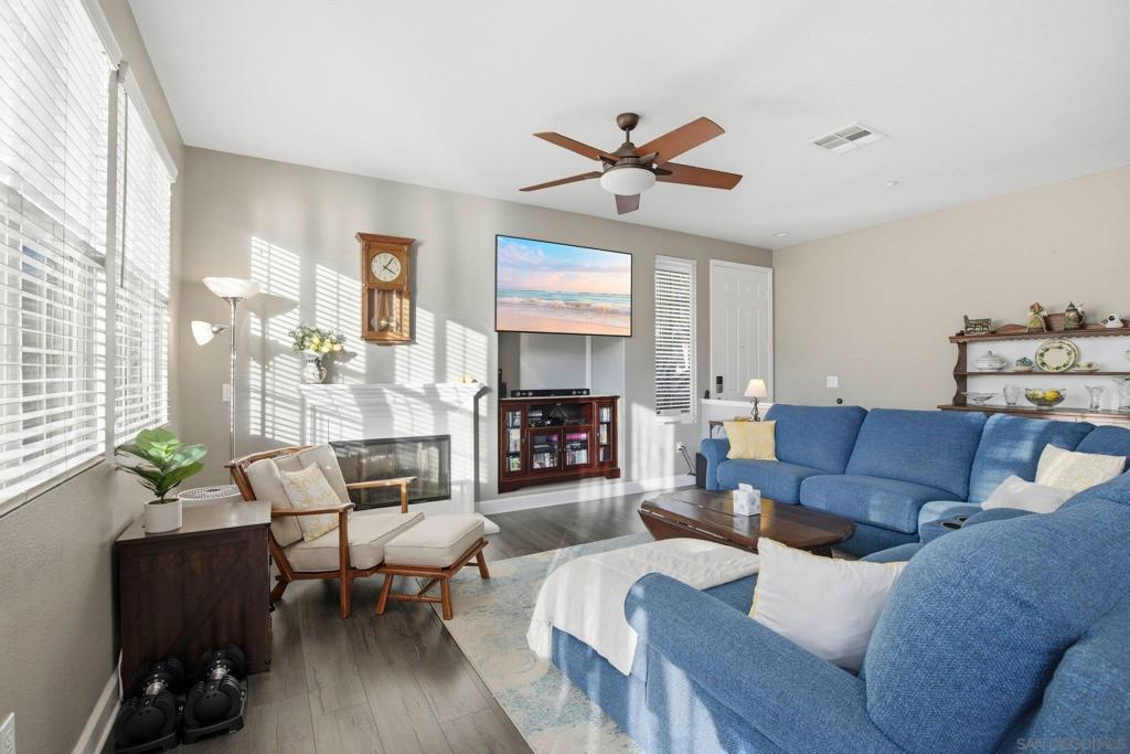 293 Reef Point Way Unit 5