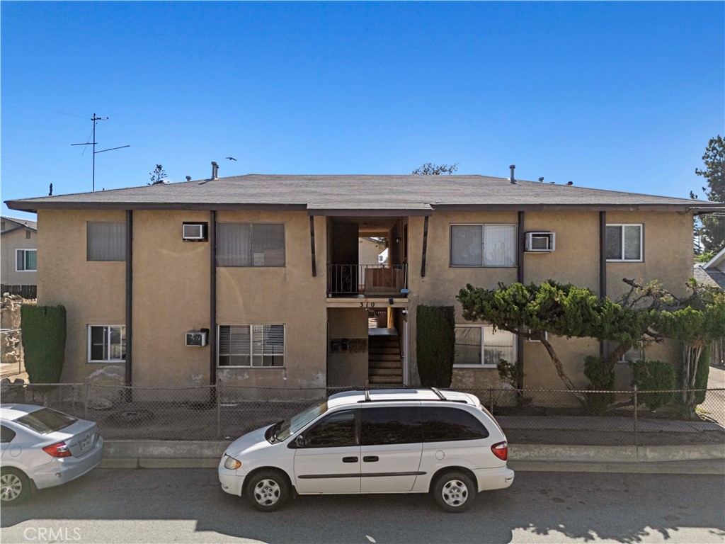600 E Broadway