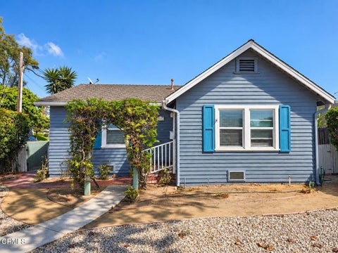Photo of 360 N Ventura Road, Port Hueneme, CA 93041 (MLS # V1-38845)