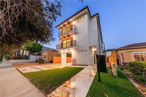 Photo of 1956 Purdue Avenue #B, Los Angeles, CA 90025 (MLS # BB26073949)