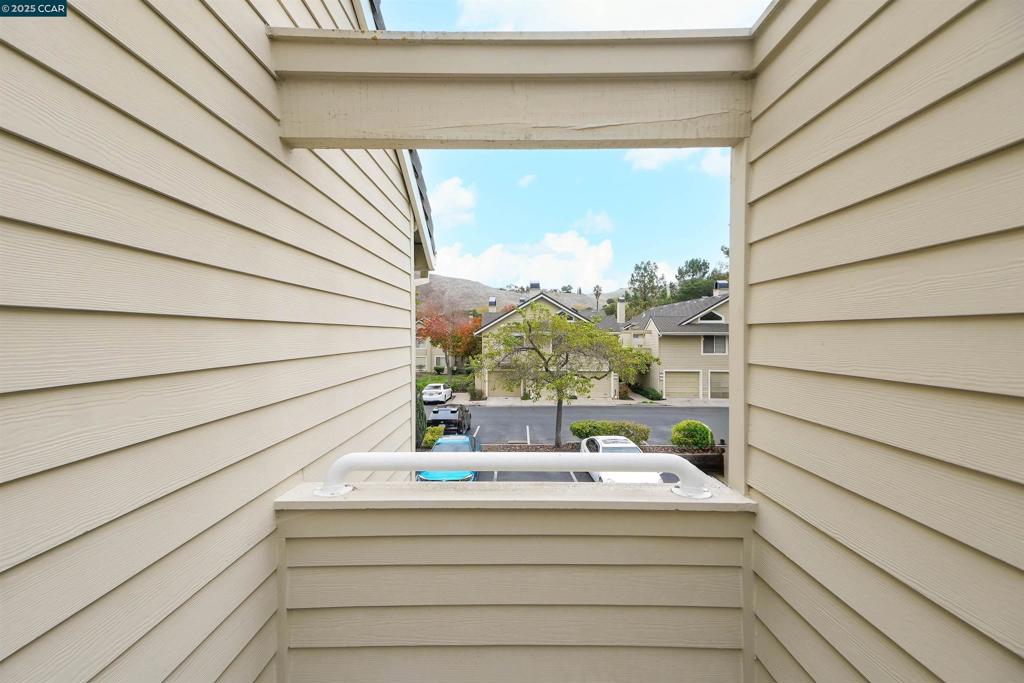 BAY POINTE - Residential