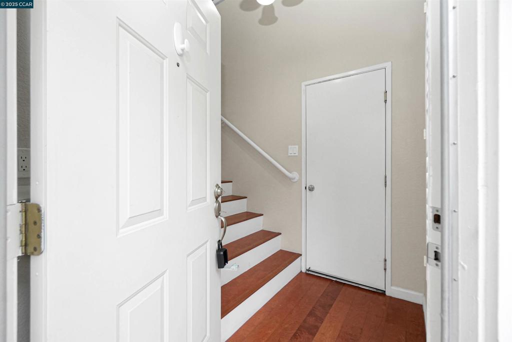 BAY POINTE - Residential