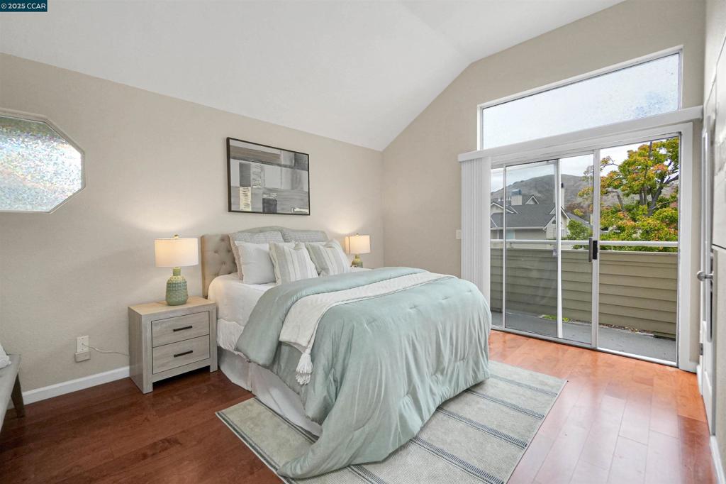 BAY POINTE - Residential