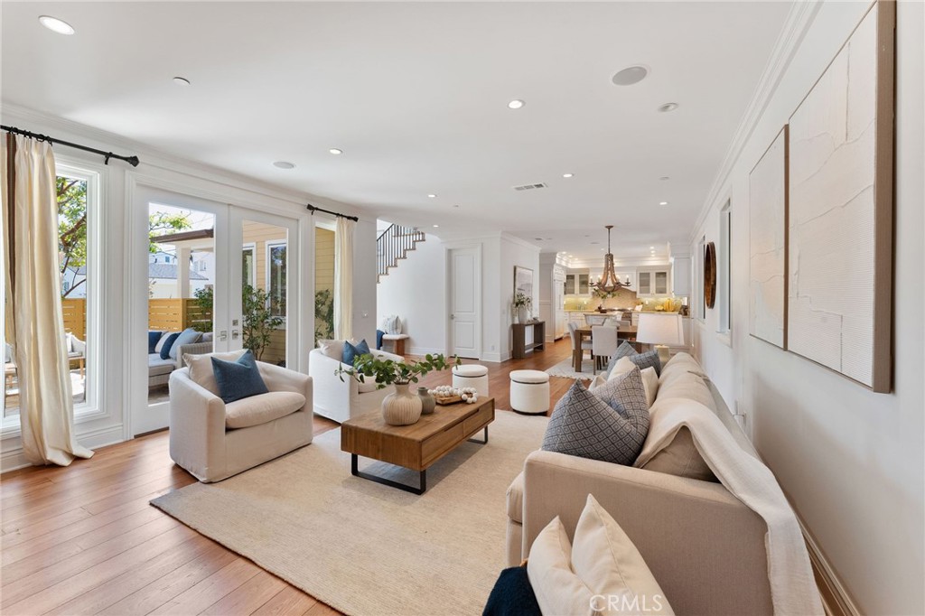 Corona del Mar North of PCH (CNHW) - Residential Lease