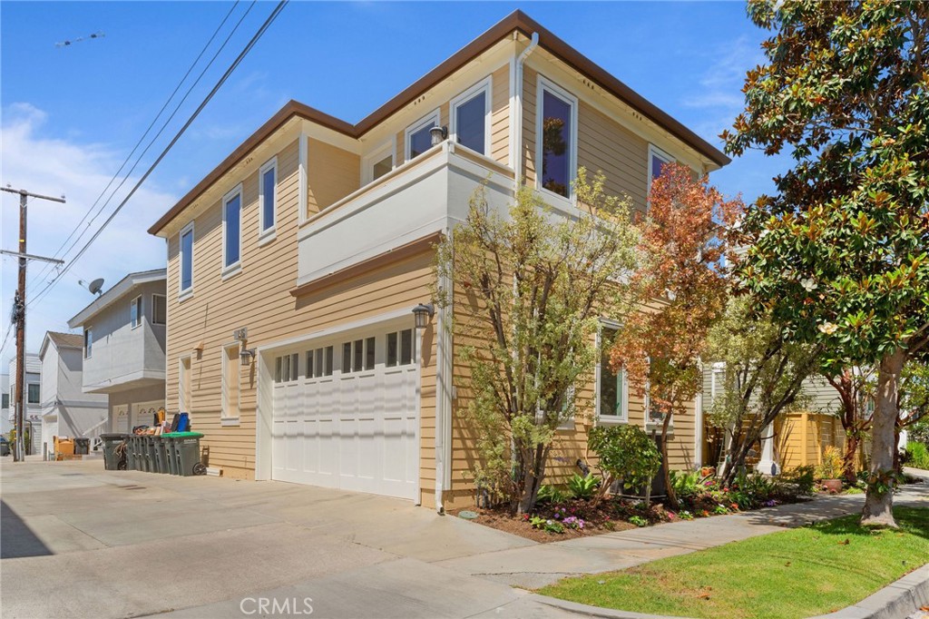 Corona del Mar North of PCH (CNHW) - Residential Lease