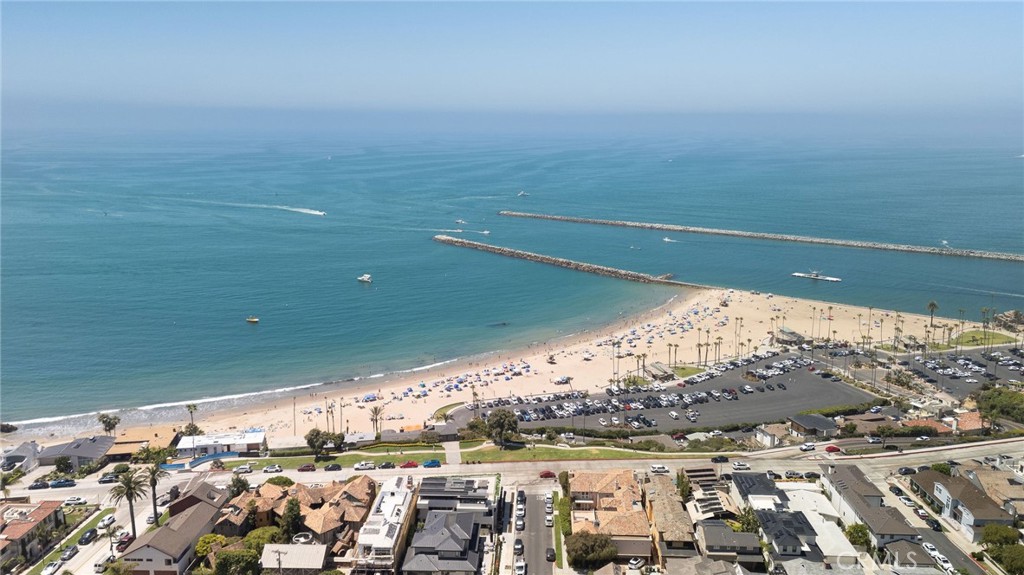 Corona del Mar North of PCH (CNHW) - Residential Lease