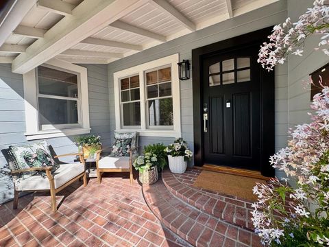 Photo of 40 Pleasant Street, Los Gatos, CA 95030 (MLS # ML82039993)