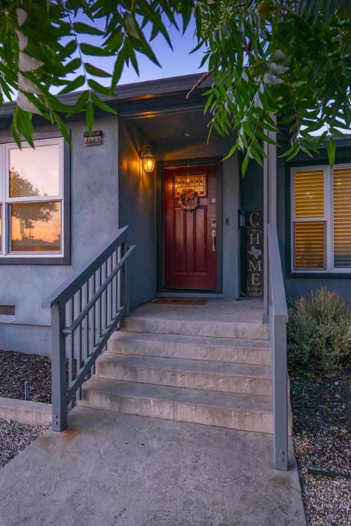 3813 Pasadena Drive