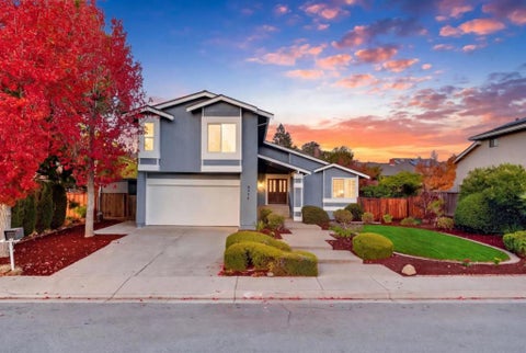 Photo of 6976 Claywood Way, San Jose, CA 95120 (MLS # ML82065798)