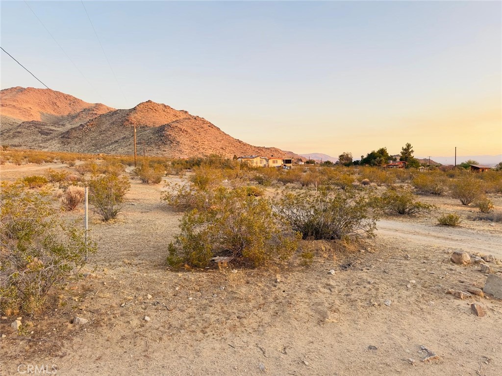 This beautiful 1.1-acre residential property offers the perfect combination of space, convenience, and natural charm. Nestled in a quiet, scenic area, the land features stunning views of the surrounding landscape, making it an ideal setting for building your dream home. Power and water are available in the area, making development straightforward and cost-effective. Despite its peaceful setting, the property is located just minutes from local stores, restaurants, schools, and other everyday amenities, providing both privacy and practicality. Whether you're looking to build a family home, a weekend retreat, or a long-term investment, this land presents a unique opportunity to enjoy comfort, nature, and convenience all in one. Seller is motivated, Owner will carry.