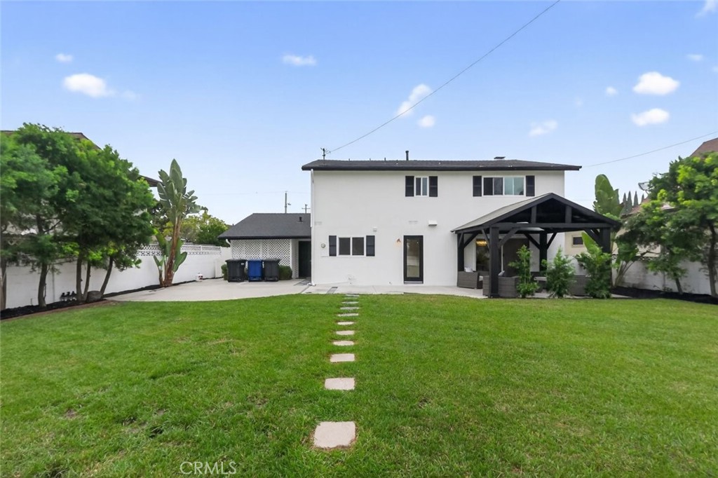 Lake Forest Keys (LK) - Residential