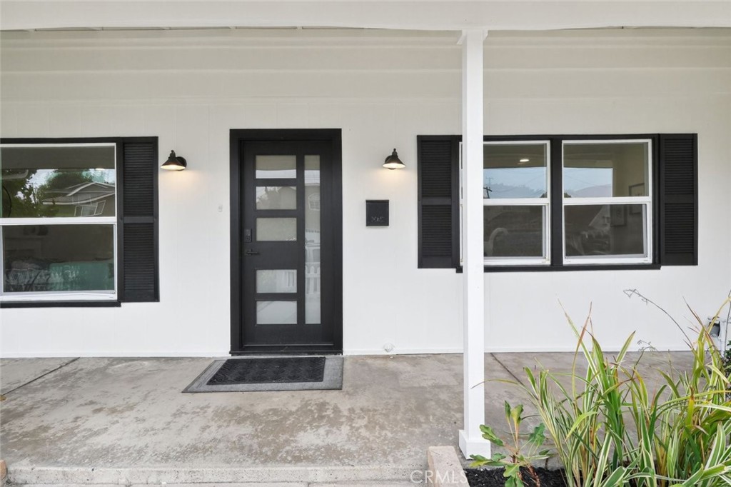 Lake Forest Keys (LK) - Residential