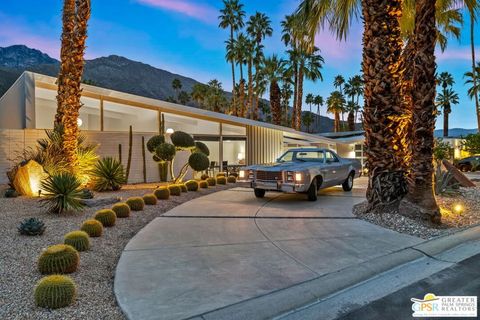 Photo of 1877 S Navajo Drive, Palm Springs, CA 92264 (MLS # 26649409PS)