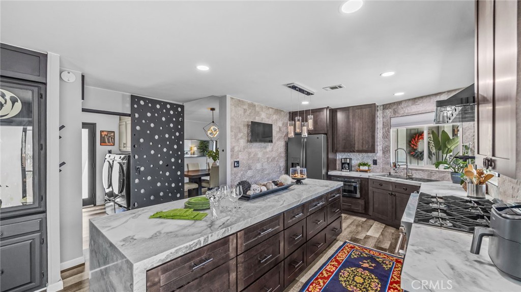 23301 Ridge Route Drive 95