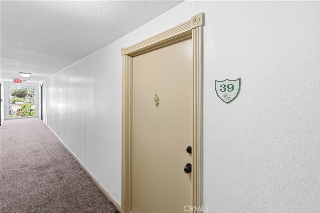 400 N Acacia c 39