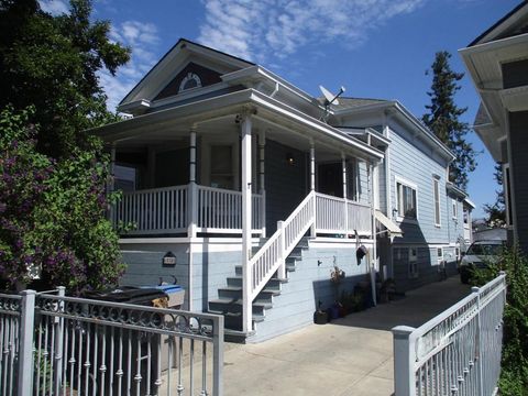Photo of 518 S Almaden Avenue, San Jose, CA 95110 (MLS # ML82045720)