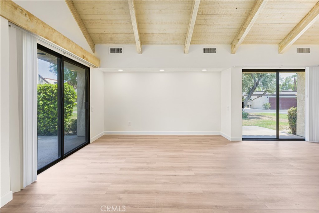 Mission Hills/Oakmont Estates (32153) - Residential