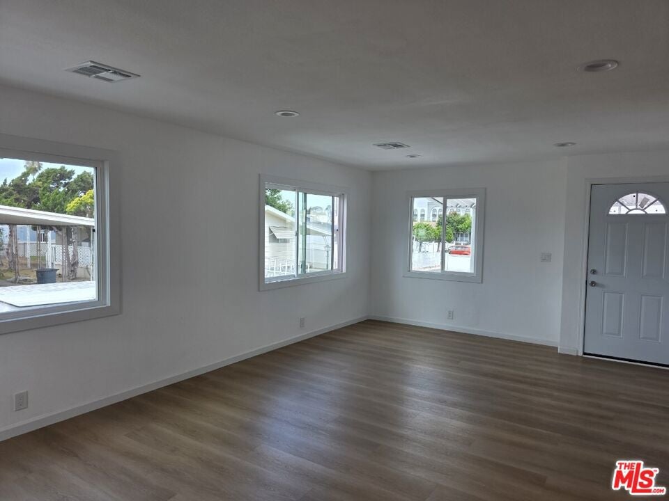 17700 S Avalon Boulevard 204