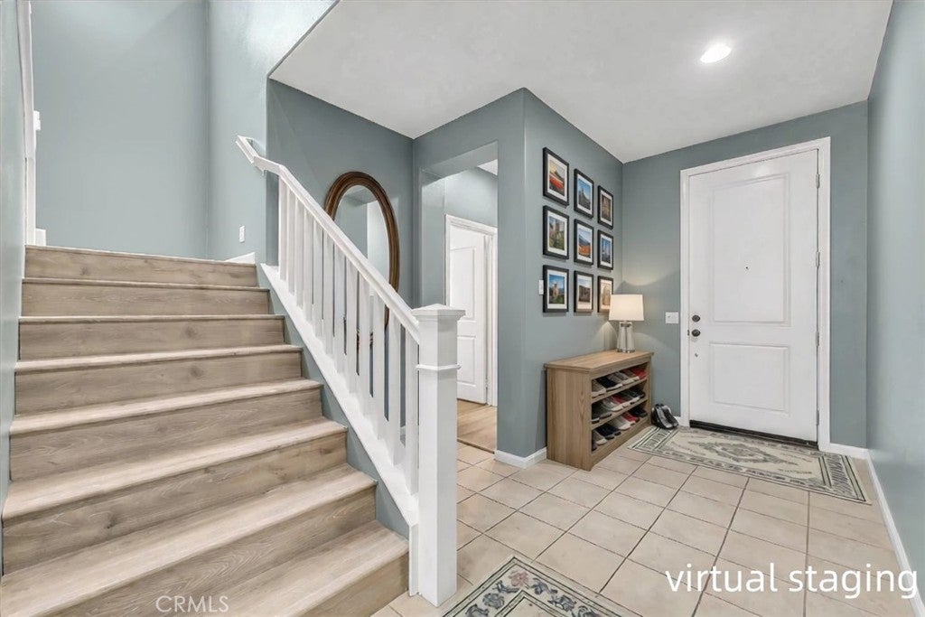 5087 S Centennial