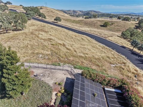 Tiny photo for 1727 Burnt Rock Way, Templeton, CA 93465 (MLS # NS26075611)