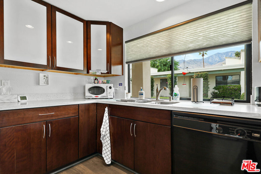 Sunrise Villas - Residential