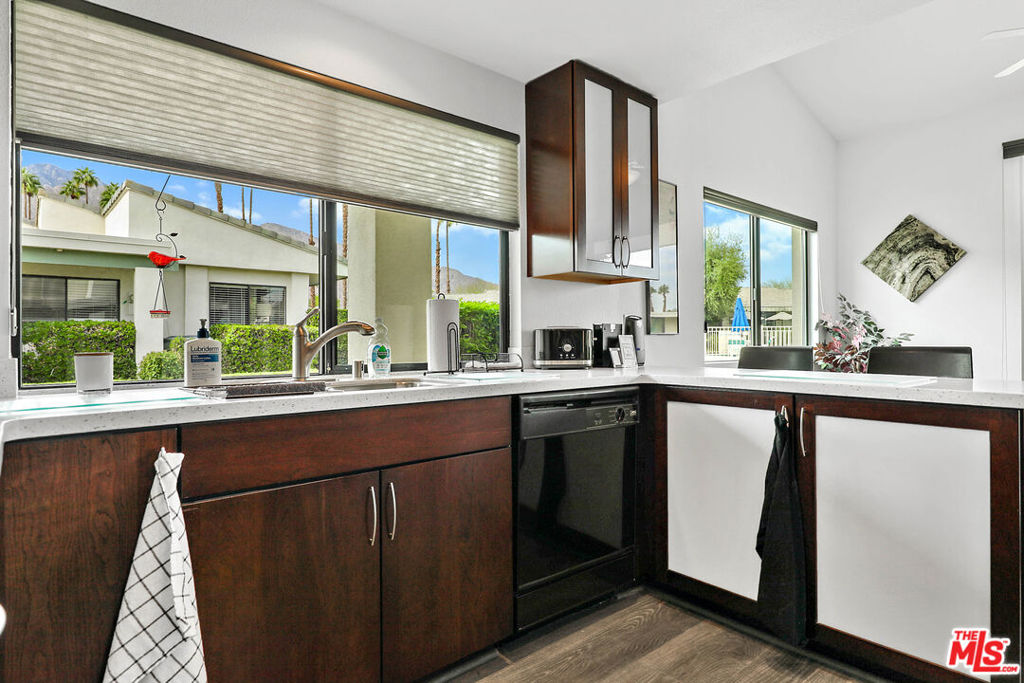 Sunrise Villas - Residential