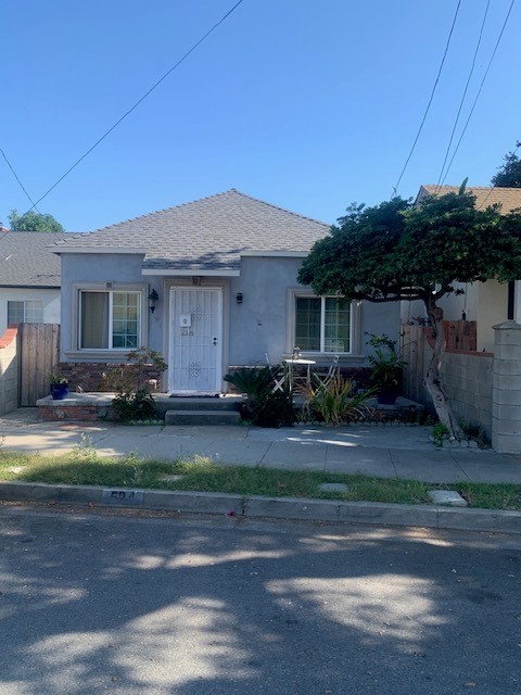 Great investor opportunity, adjacent vacant lot off of Angelino Street also included as part of sale! This vacant lot (25 by 99) parcel is APN 5368-004-024. Main property lot goes from Main Street to Angeleno Street. Combined lot size is 7650 sq ft, per Assessor. Home very centrally located in the heart of San Gabriel, short distance from San Gabriel Mission. Buyers and buyer's Realtor to check with city for ADU or other building options. House is a 2 bedroom with one remodeled bathroom. Home also features a spacious remodeled kitchen and formal dining room, separate laundry room, and good size living room. New roof installed in 2021 with permits. Endless possibilities! Priced for quick sale!