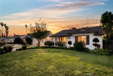 6331 Murietta Ave, Valley Glen, CA 91401 - MLS#: GD26042586