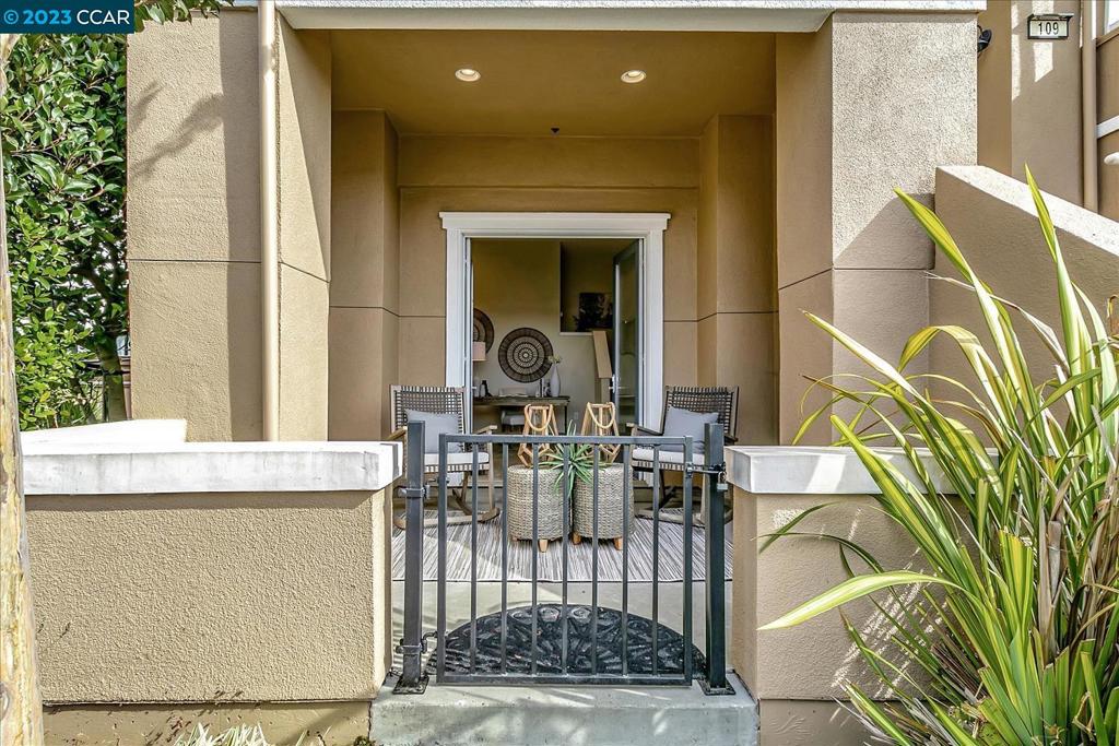 DOWNTOWN - Residential