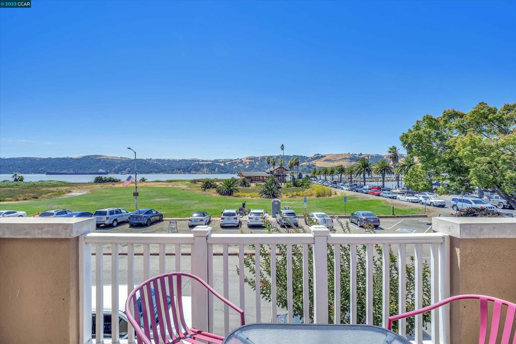 DOWNTOWN - Residential